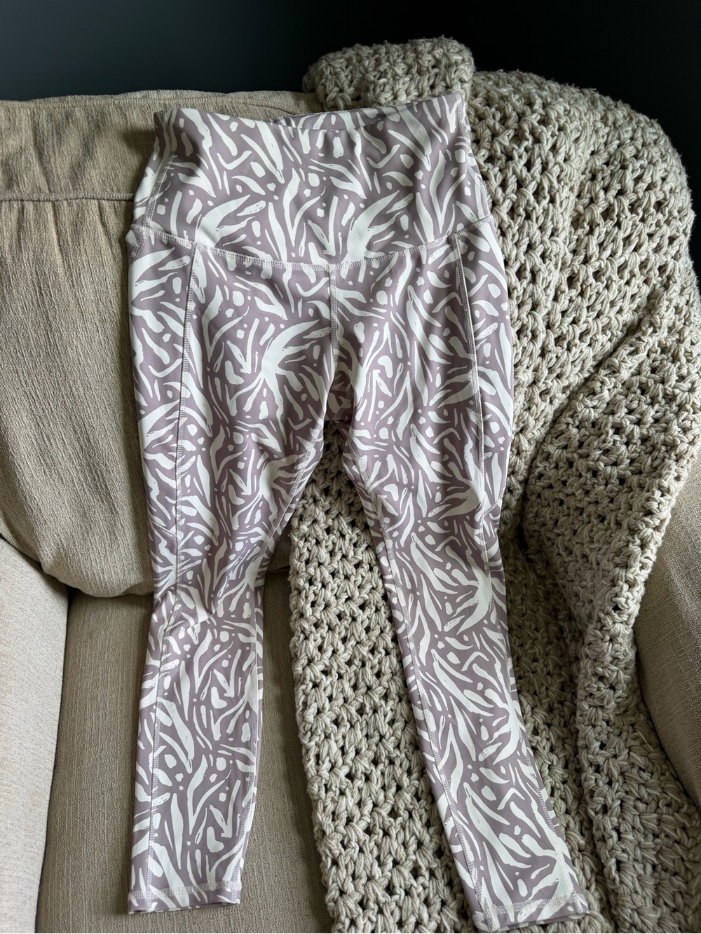 Mauve and White Abstract Print Leggings